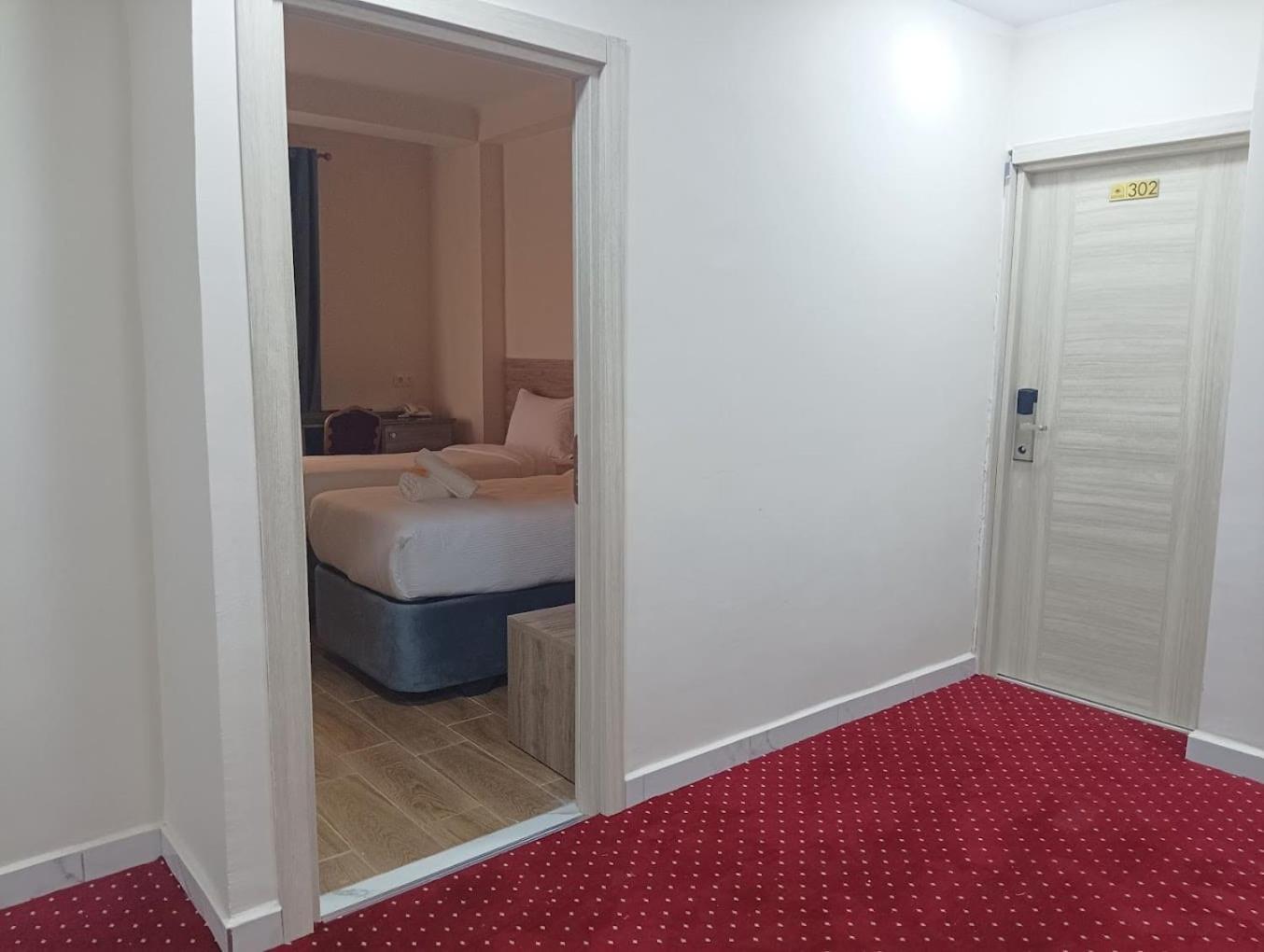 Nour Echames Hotel - Cheraga Bagian luar foto
